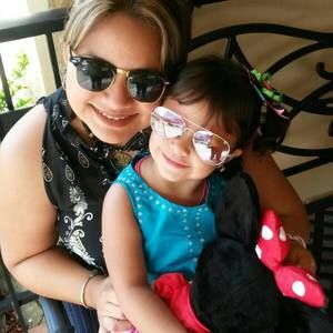 Meet your Posher, Roberto j